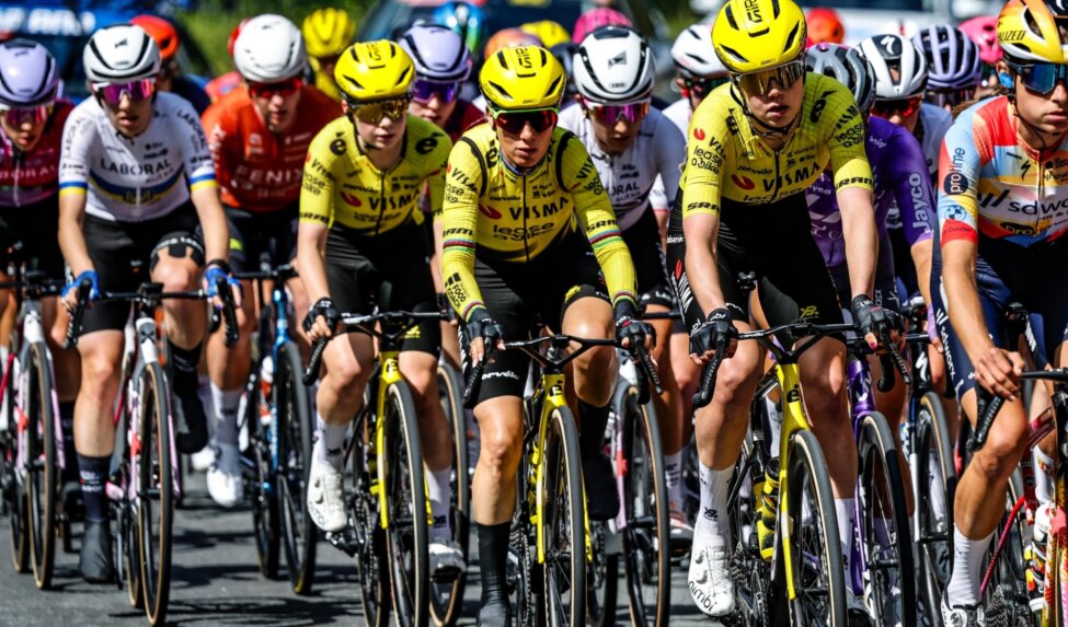 Liveblog La Vuelta Femenina: Van Dam sprints to sixth place