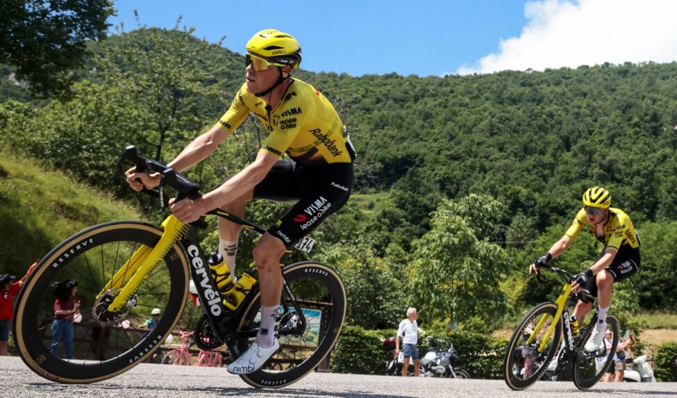 Team Visma | Lease a Bike komt zeventiende Giro-etappe zonder problemen door