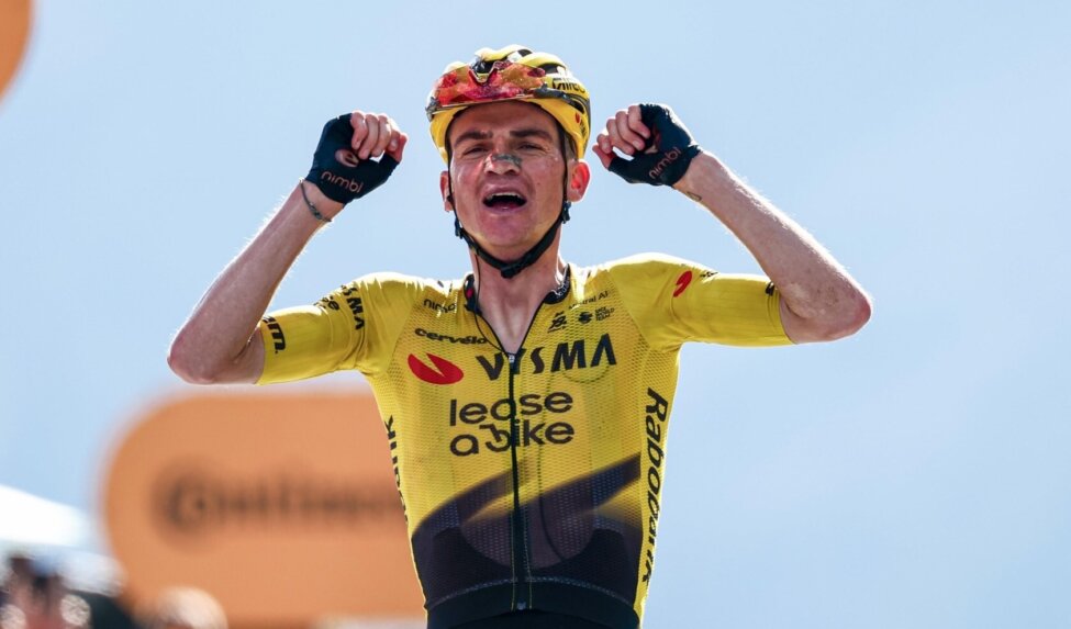 Kuss imponeert met zege in koninginnenrit Giro d’Italia en voltooit trilogie