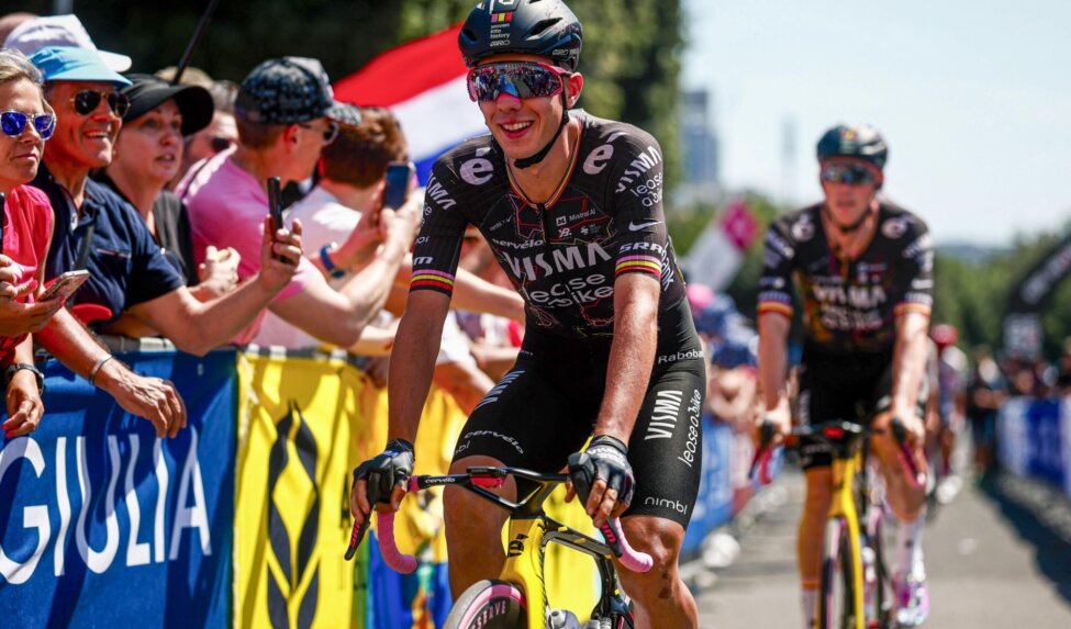 Vier de Giro d'Italia overwinning met onze speciale Trilogy collectie
