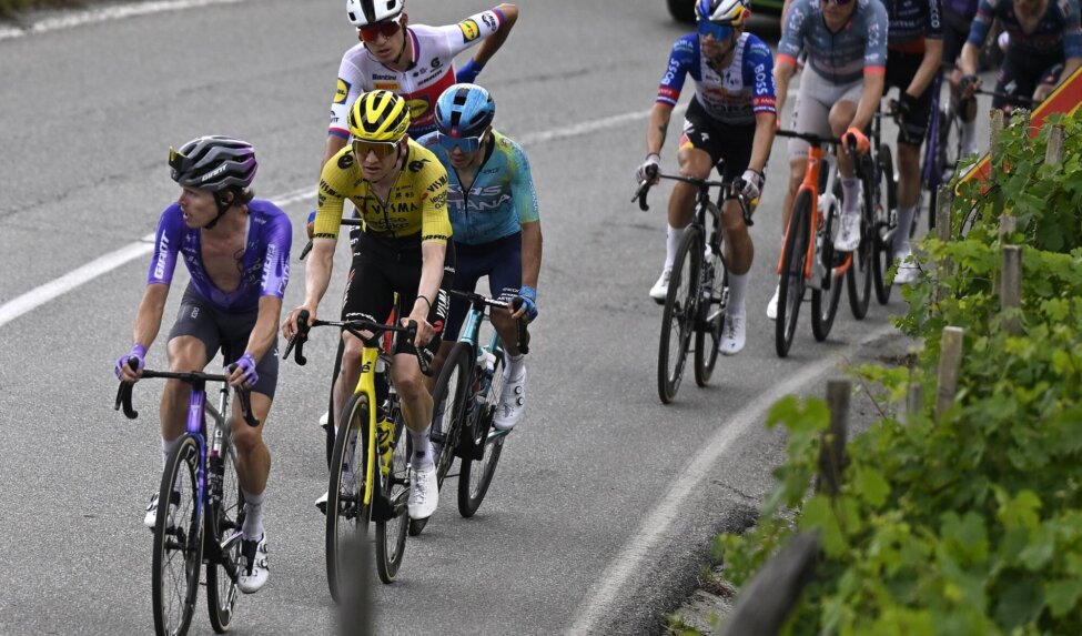 Kelderman laat sterke indruk achter in eerste etappe Ronde van Zwitserland