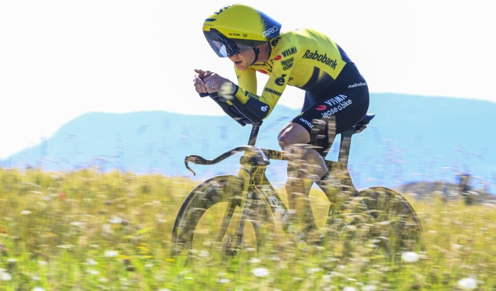 Kelderman beperkt de schade in individuele tijdrit Ronde van Zwitserland
