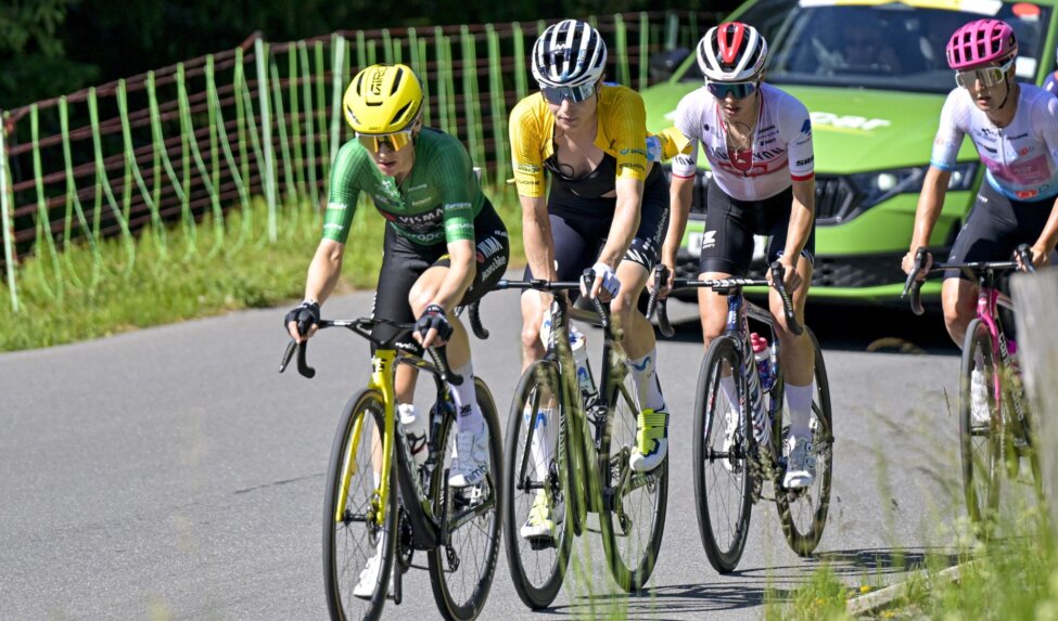 Liveblog Tour de Suisse Women: De Vries among the best on Col de la Croix!