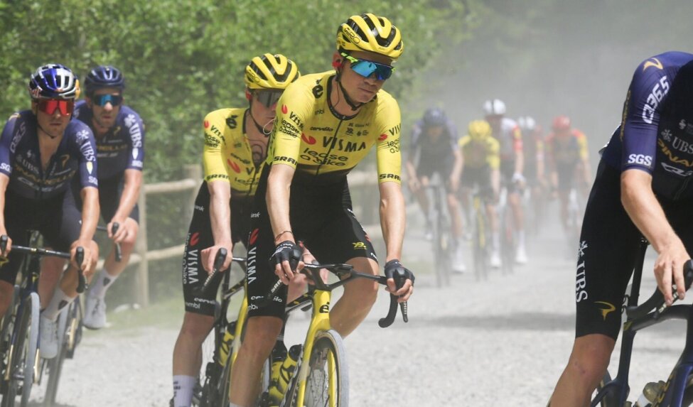 Kuss knokt zich naar podiumplaats in zware Andorra MoraBanc Clàssica, Tulett vijfde