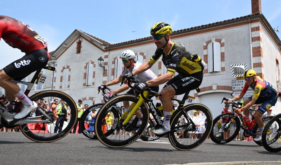 Team Visma | Lease a Bike komt probleemloos door zevende etappe Tour de France