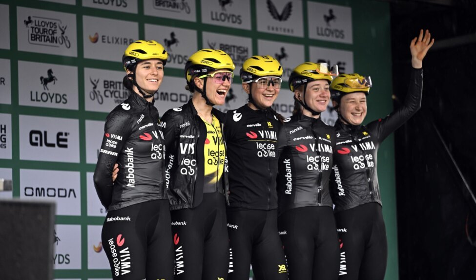 Veenhoven sprints to fourth place in chaotic second stage of Tour of Britain