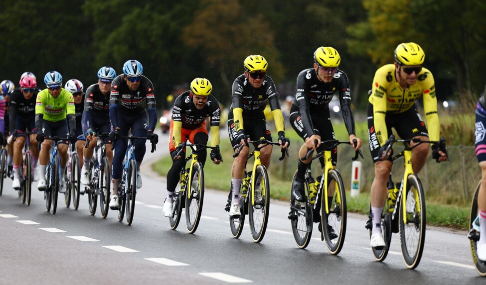 Liveblog Eneco Tour: Campenaerts claims the overall victory!