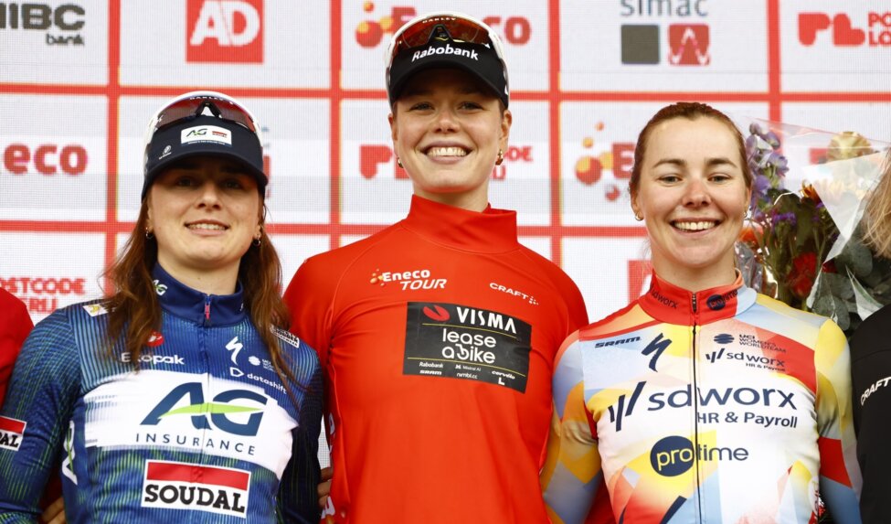 Nooijen besluit seizoen met eindzege in Eneco Tour