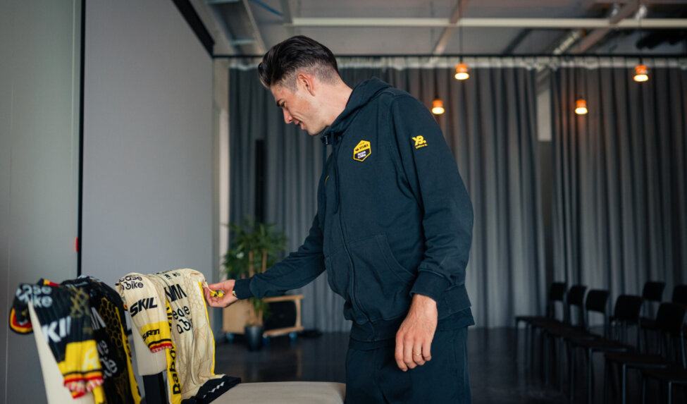 Team Visma | Lease a Bike lanceert Tour de France-shirt 2026 in stijl van Gaudí en geeft fans de beslissende stem