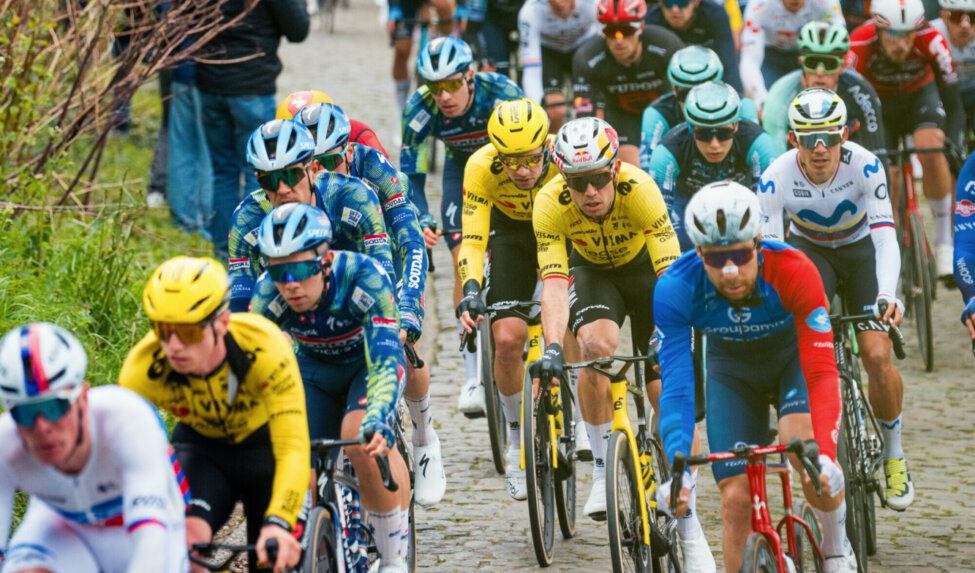 Liveblog: Wout en Christophe in groep der favorieten in 110e editie Ronde van Vlaanderen