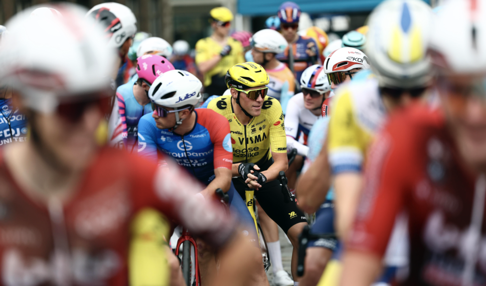 Liveblog: Follow the first stage of the Renewi Tour here