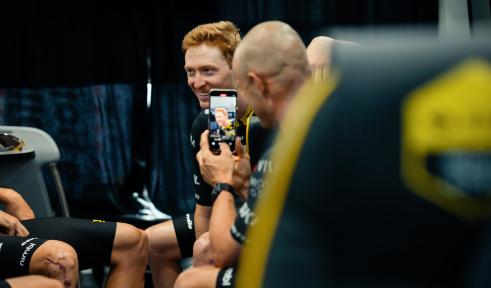 Stuur jouw vraag in voor de renners en rensters van Team Visma | Lease a Bike