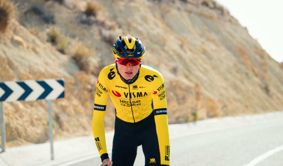 Rex takes step from Team Visma | Lease a Bike Development to WorldTeam