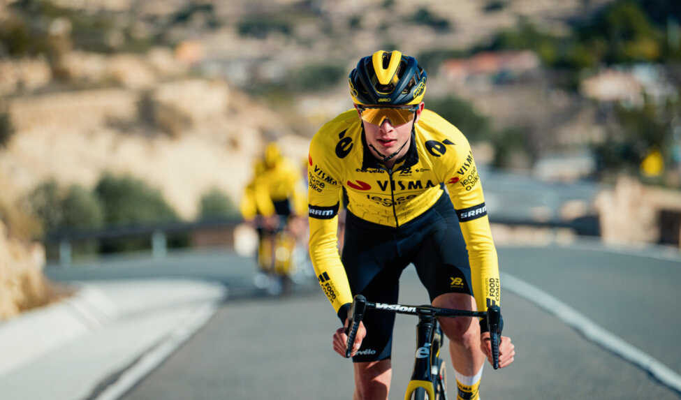 Team Visma | Lease a Bike Development signs Taillieu and Mernik, Høydahl extends
